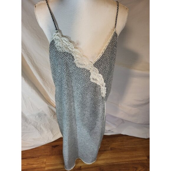 Vintage Val Mode Lingerie USA Lace  Size Large Sexy Black Cream - Picture 1 of 6